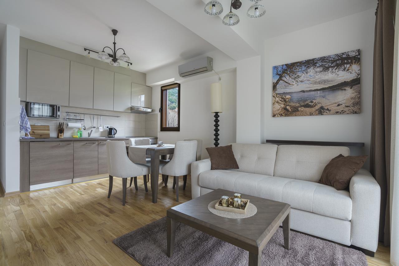 Apartments Lora Jadranskij Put بودفا المظهر الخارجي الصورة