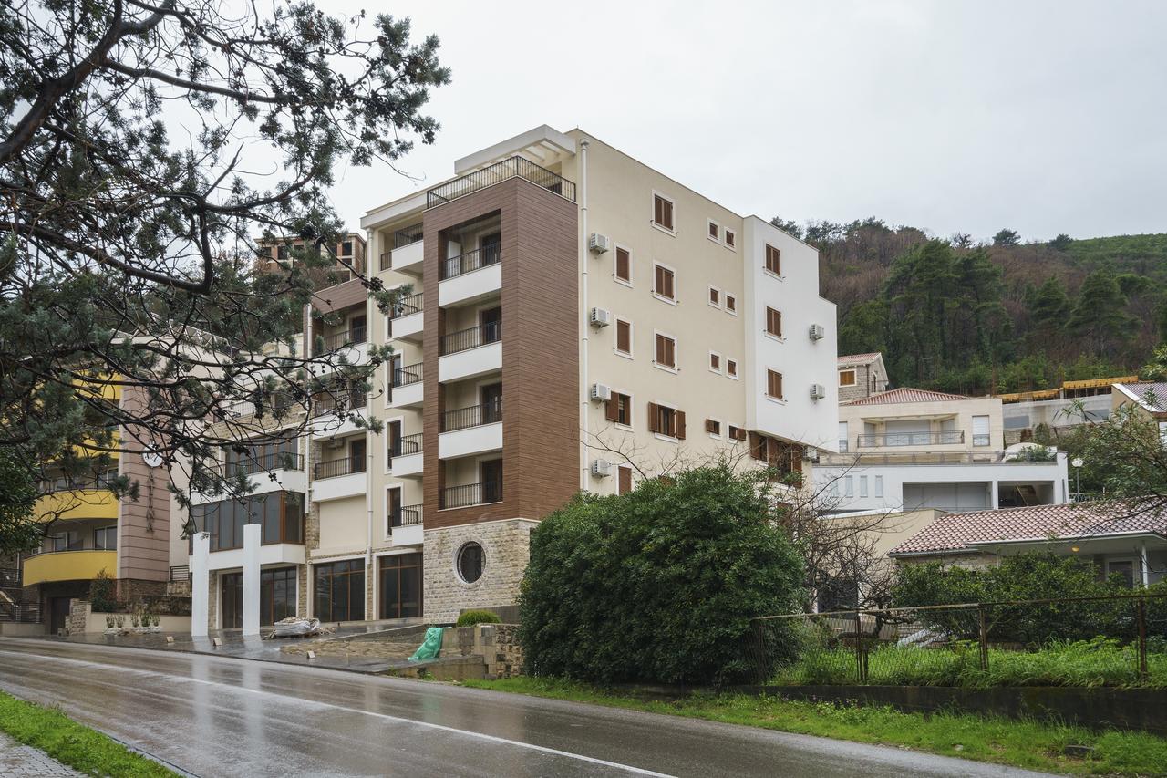 Apartments Lora Jadranskij Put بودفا المظهر الخارجي الصورة