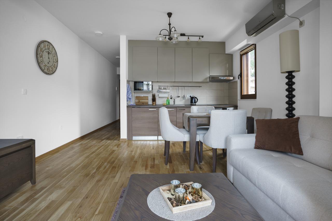 Apartments Lora Jadranskij Put بودفا المظهر الخارجي الصورة